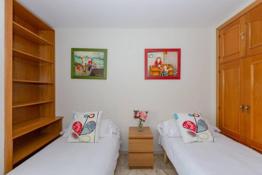 Playa Huelin Apartamento Apartment Malaga Ngoại thất bức ảnh