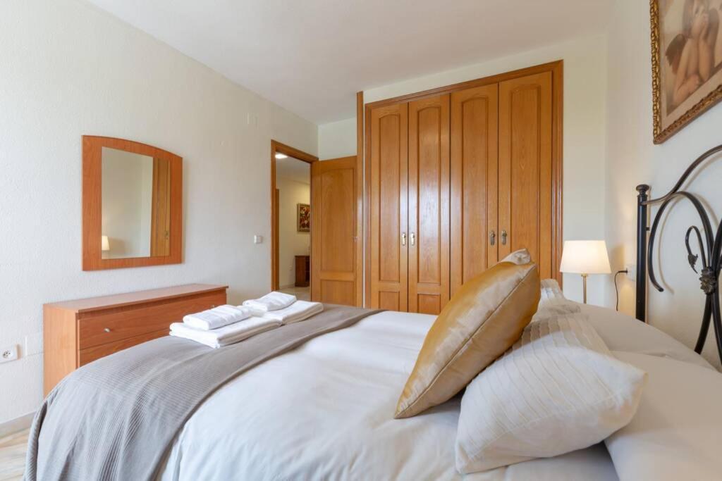Playa Huelin Apartamento Apartment Malaga Ngoại thất bức ảnh